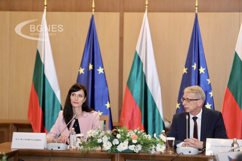 Габриел пред посланиците от ЕС: Шенген и еврозоната са приоритетите