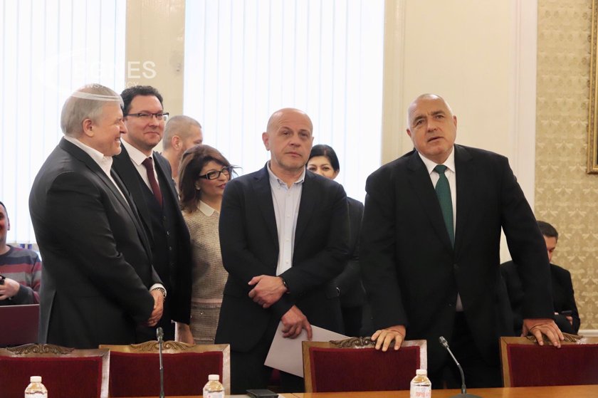 Продължават разговорите на ГЕРБ-СДС с останалите партии