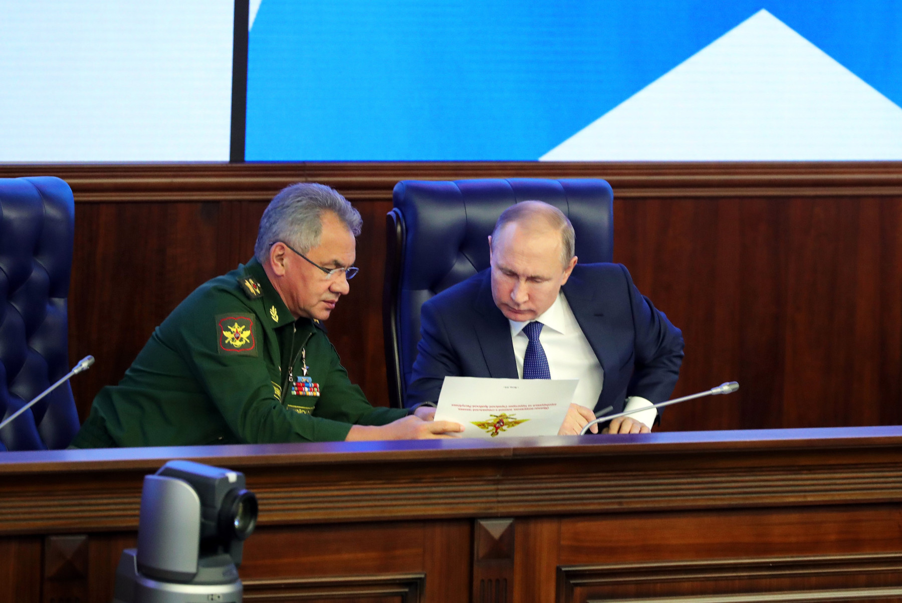 Русия контролира Мариупол