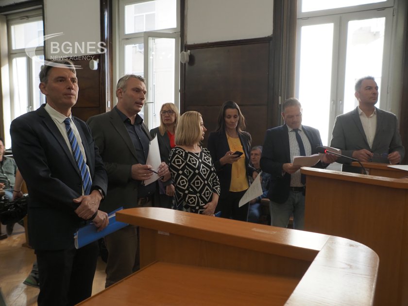 Йорданова: Справката на ДАНС е литературен разказ в 3 страници  