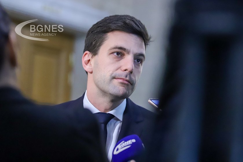 Минчев: Арабаджиеви и Бакалова са сред имената в доклада за “Нотариуса”