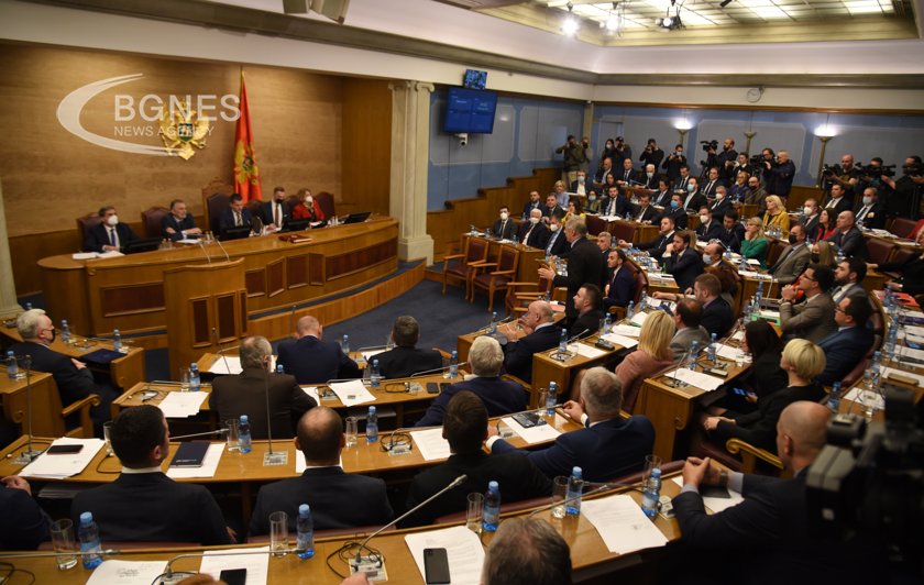 Черна гора ще има ново правителство до края на месеца, 11 партии в коалиционно споразумение