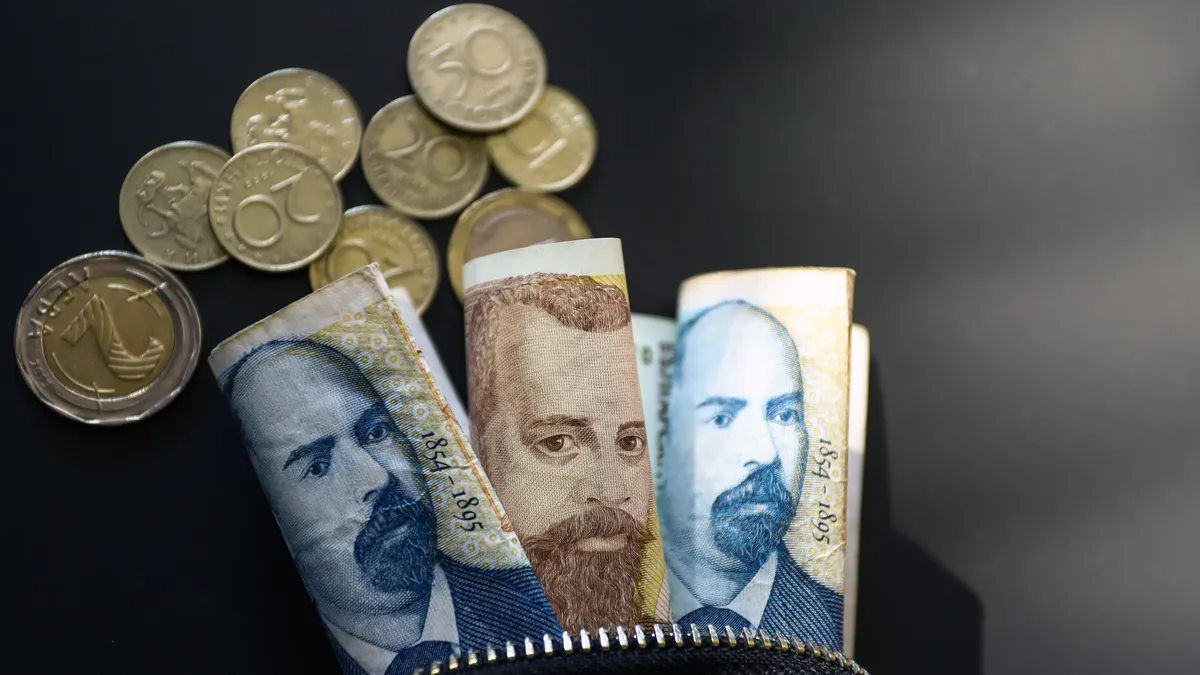 63% от българите имат спестявания на депозит, други - в чужда валута