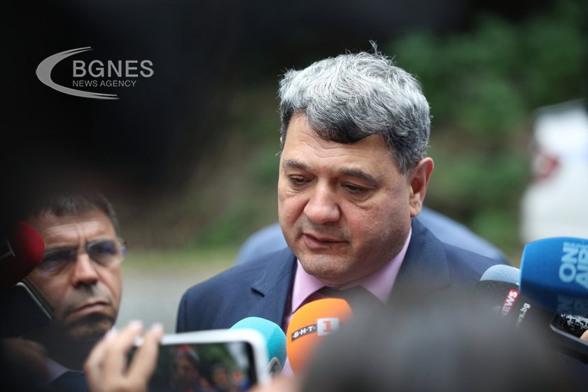 Стоянов вече е внесъл предложение за прекратяване правомощията на главния секретар на МВР