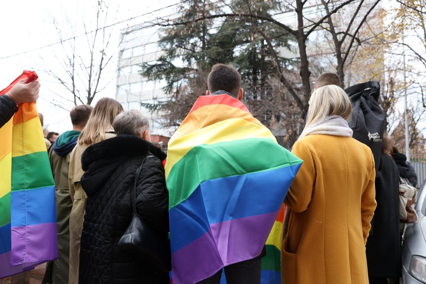 Унгария няма да промени политиките за ЛГБТИ и за предоставяне на убежища
