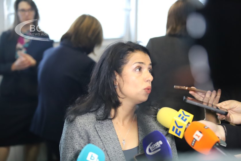 Григорова: Разговорите на Терзиев и Нинова нямат отношение към моята позиция в СОС