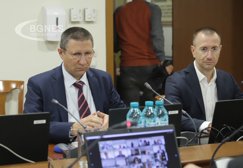 Разследващият главния прокурор Даниела Талева е в болница, ВСС изслушва Сарафов и Алексиев