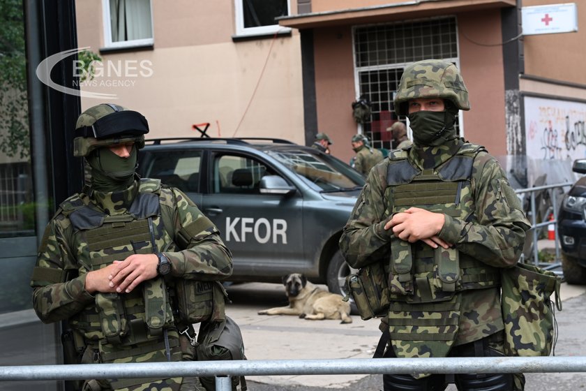Блумбърг: Турция поема командването на силите на НАТО в Косово