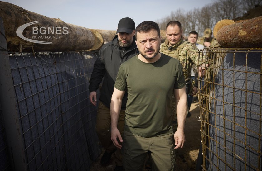 Зеленски: Русия изстреля над 40 ракети и 40 дрона, през последната нощ 