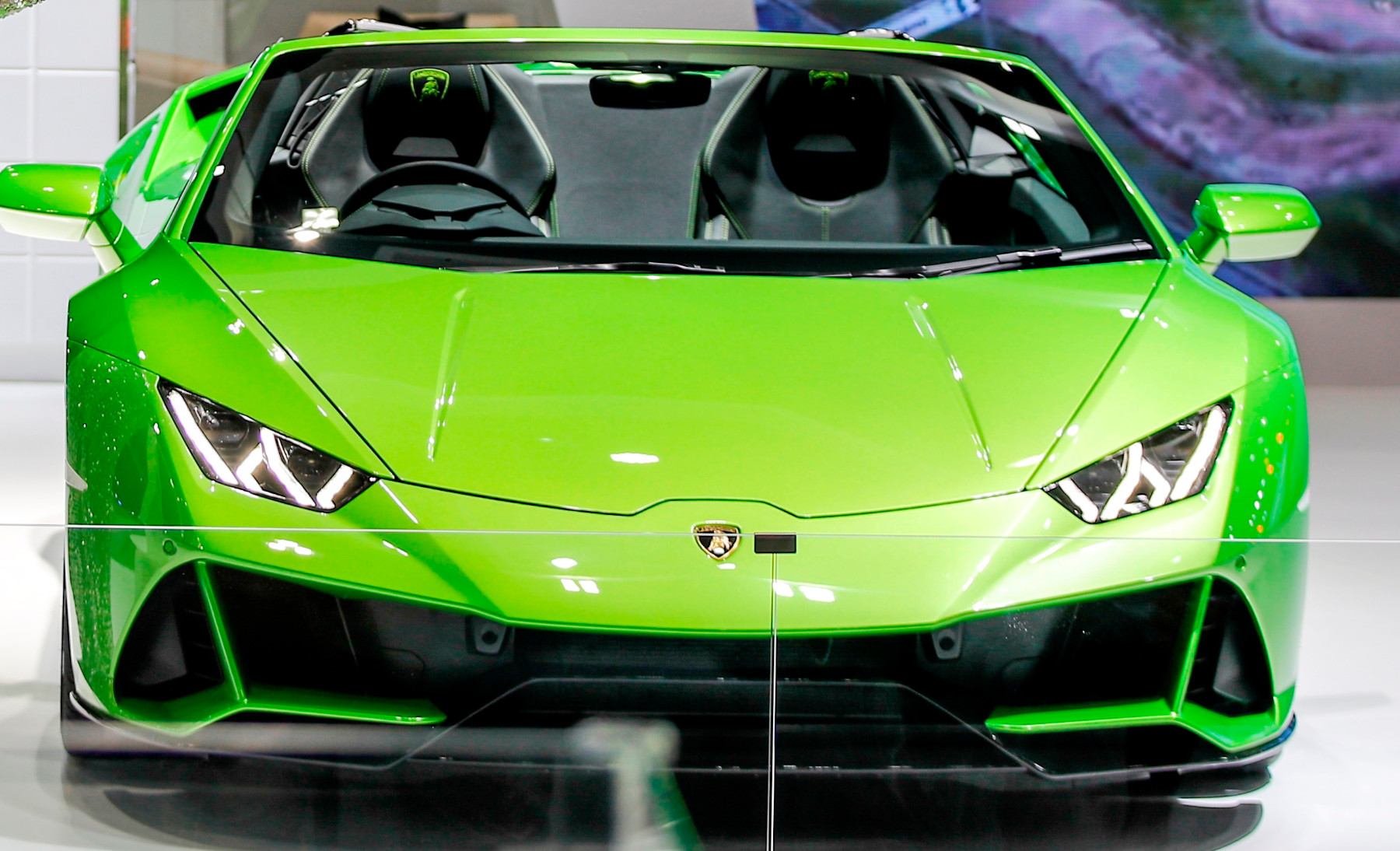 Lamborghini инвестира 1,5 млрд. евро за зеленото си бъдеще