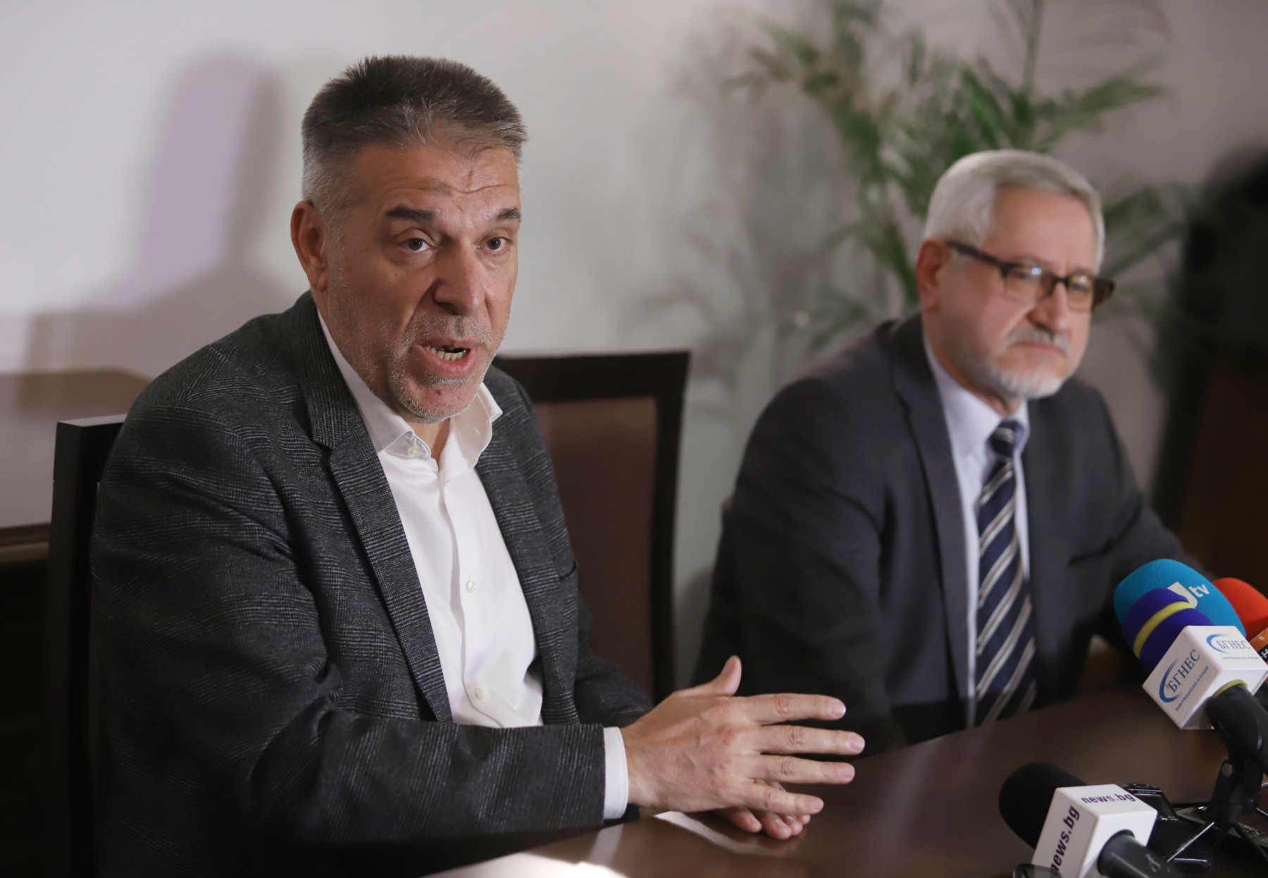 Скопие поиска спиране на работата на историческата комисия за 2 години