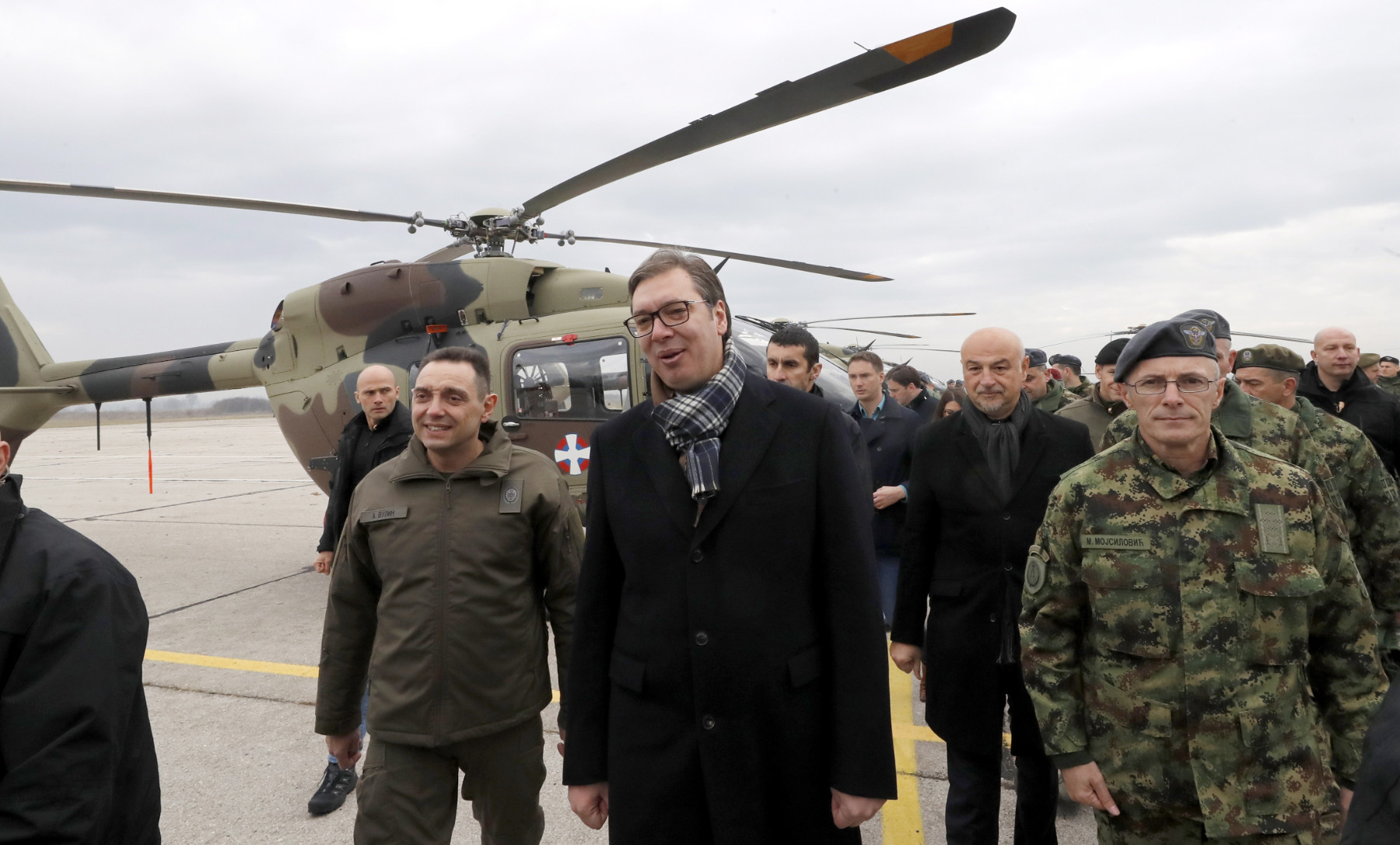 Вучич: Купуваме още руски хеликоптери, даваме €500 млн. повече от България за отбрана