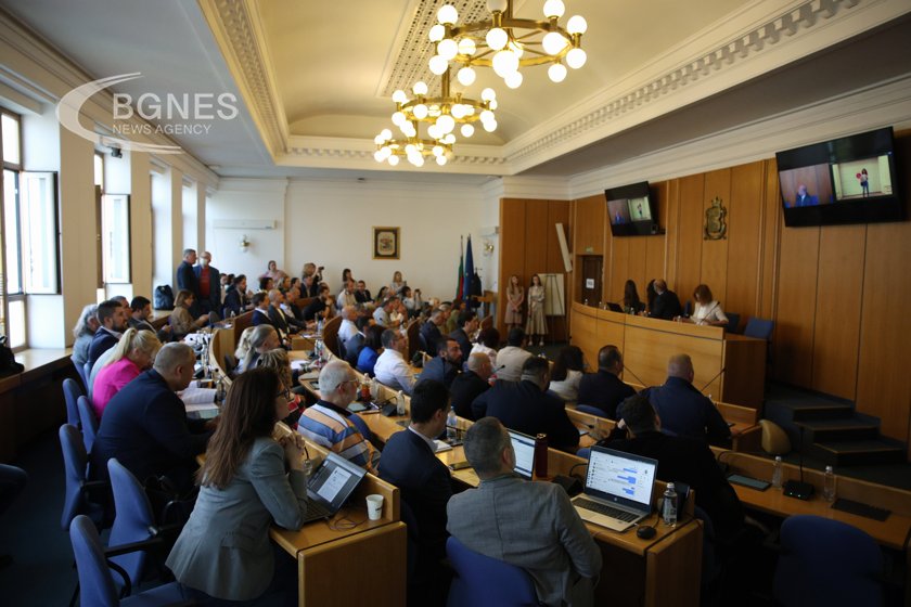 Фандъкова: СО има най-силната политика в България за превенция и предотвратяване на бедствия и аварии