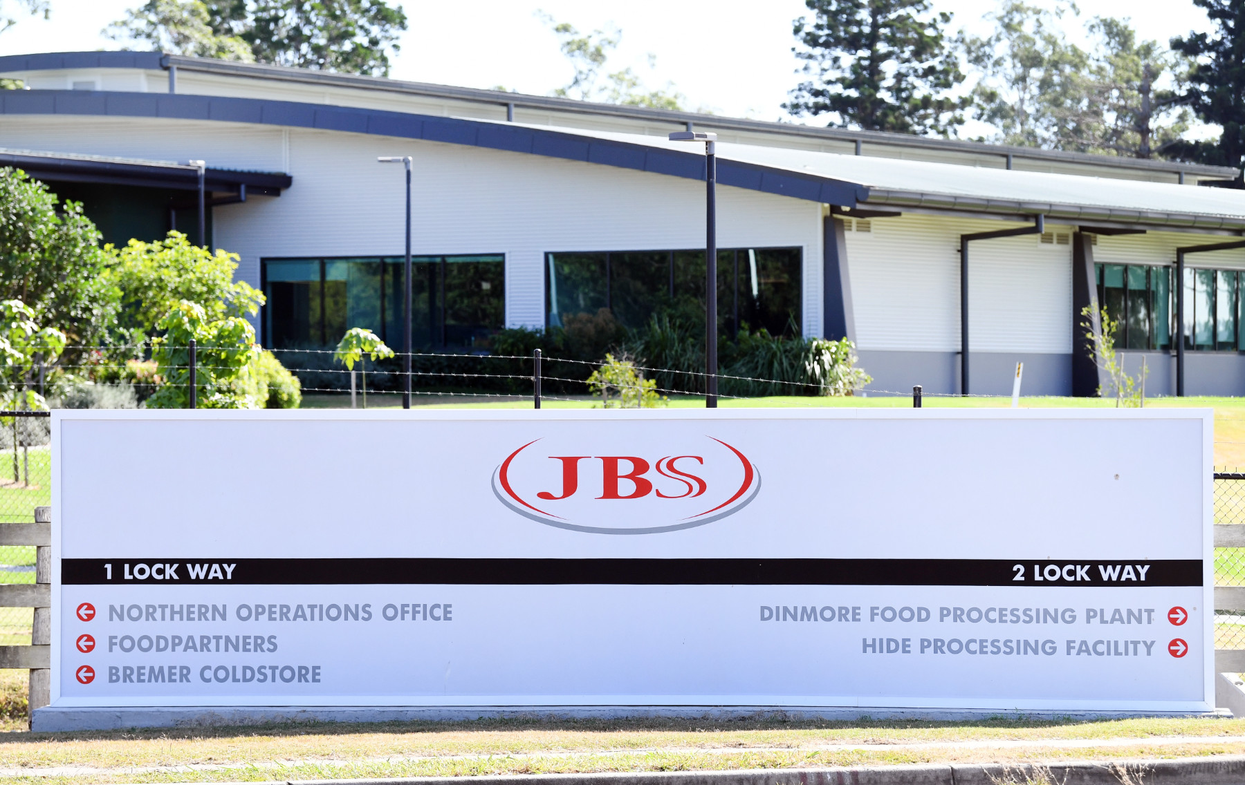 JBS подозират, че са атакувани от руски хакери