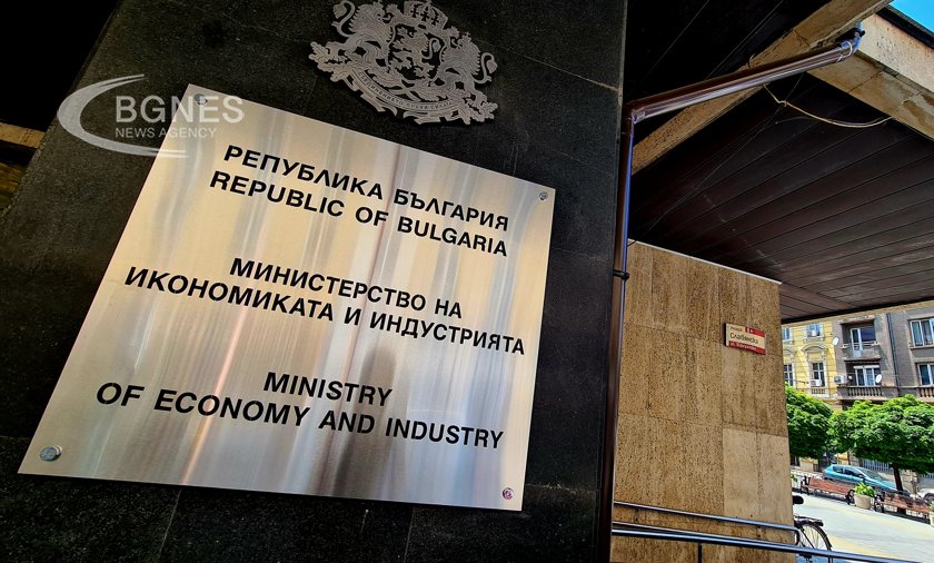 Над 2 млрд. евро са инвестициите за първите седем месеца
