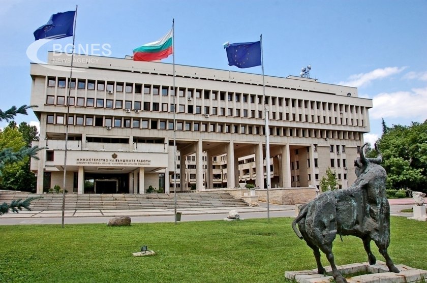 Планова профилактика спира сървърите на МВнР