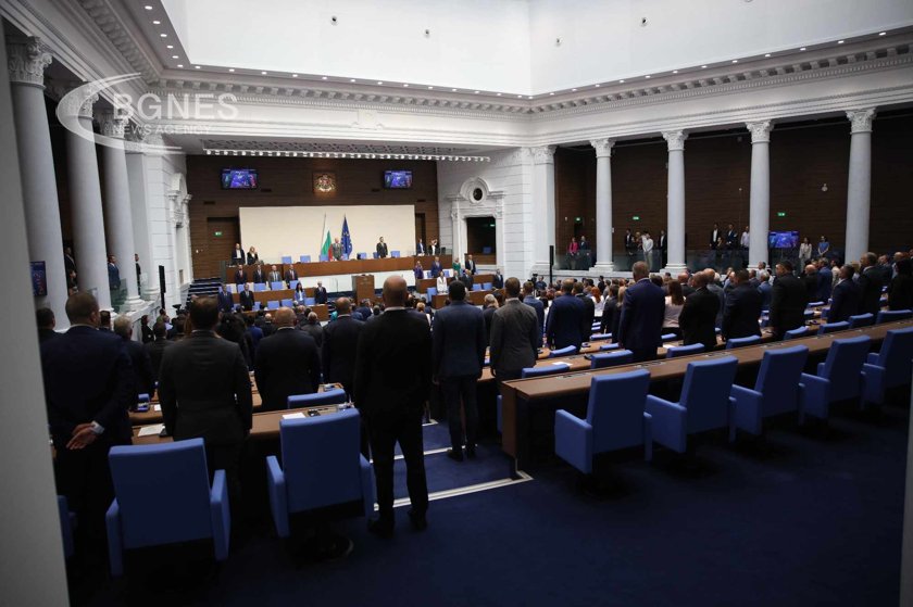 Депутатите очакват успешен политически сезон