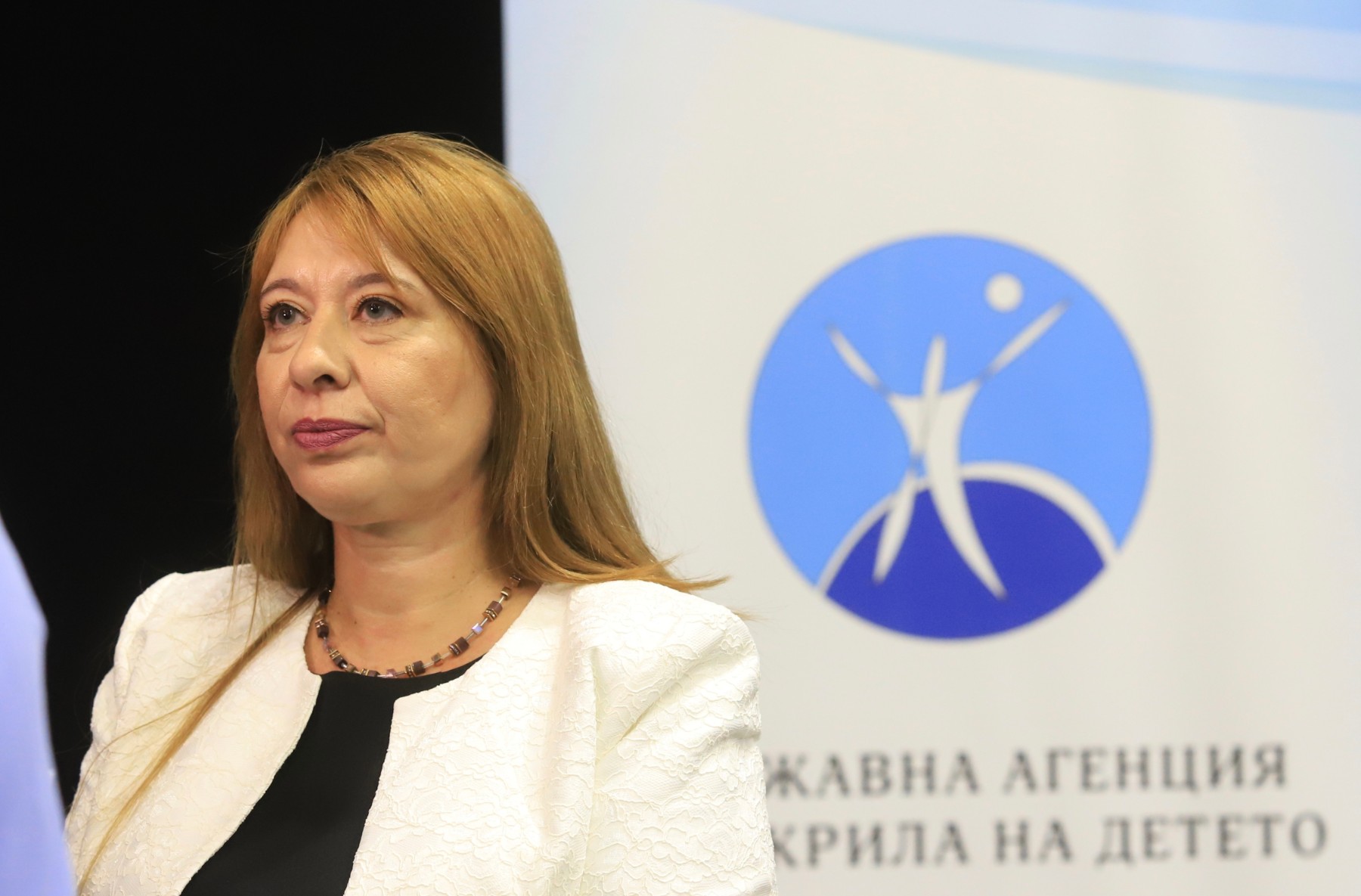 ДАЗД се самосезира по случая с насилие над дете в училище във Велико Търново