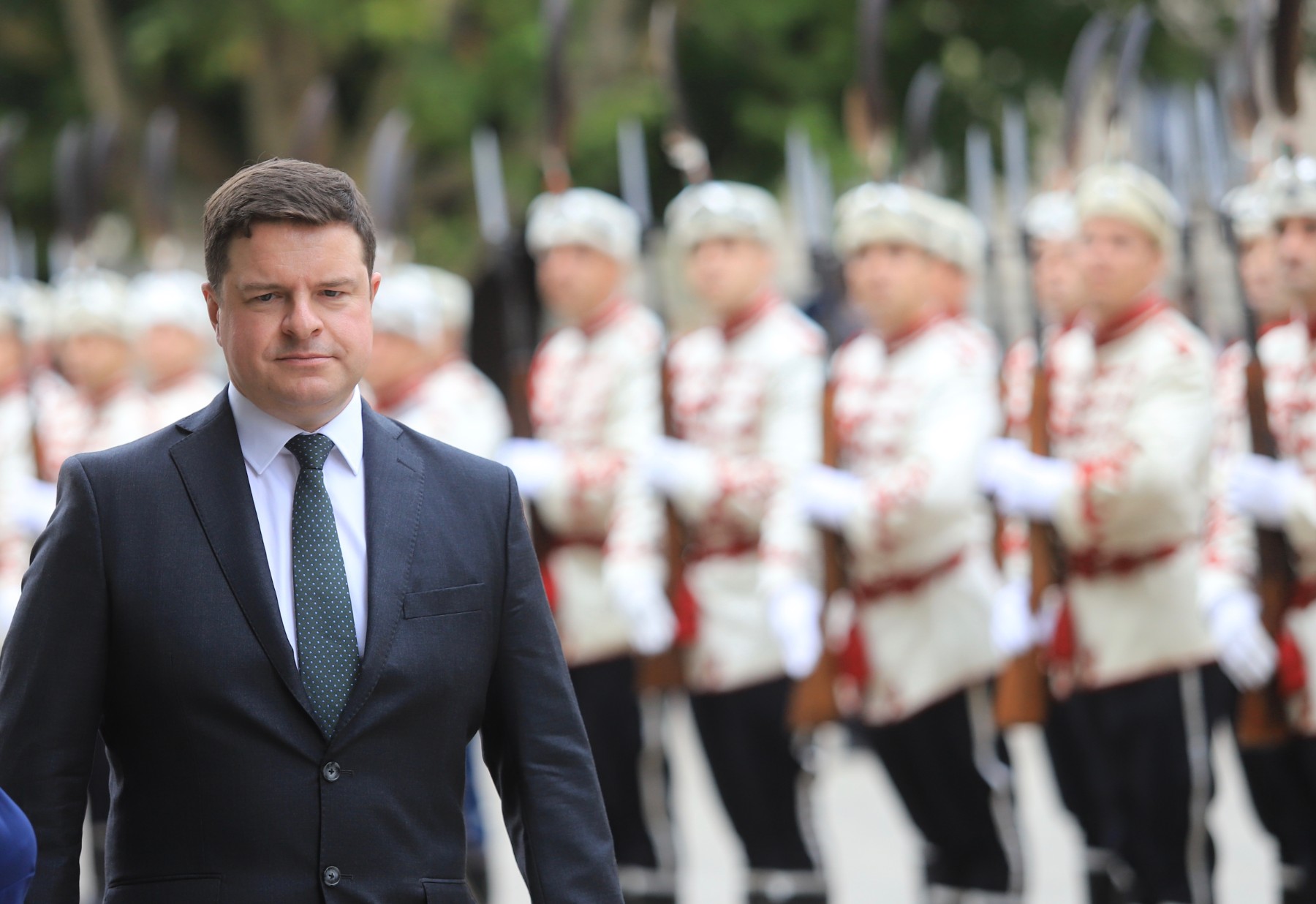 Посланик Роб Диксън: Кралица Елизабет II беше опора, стълба за нацията