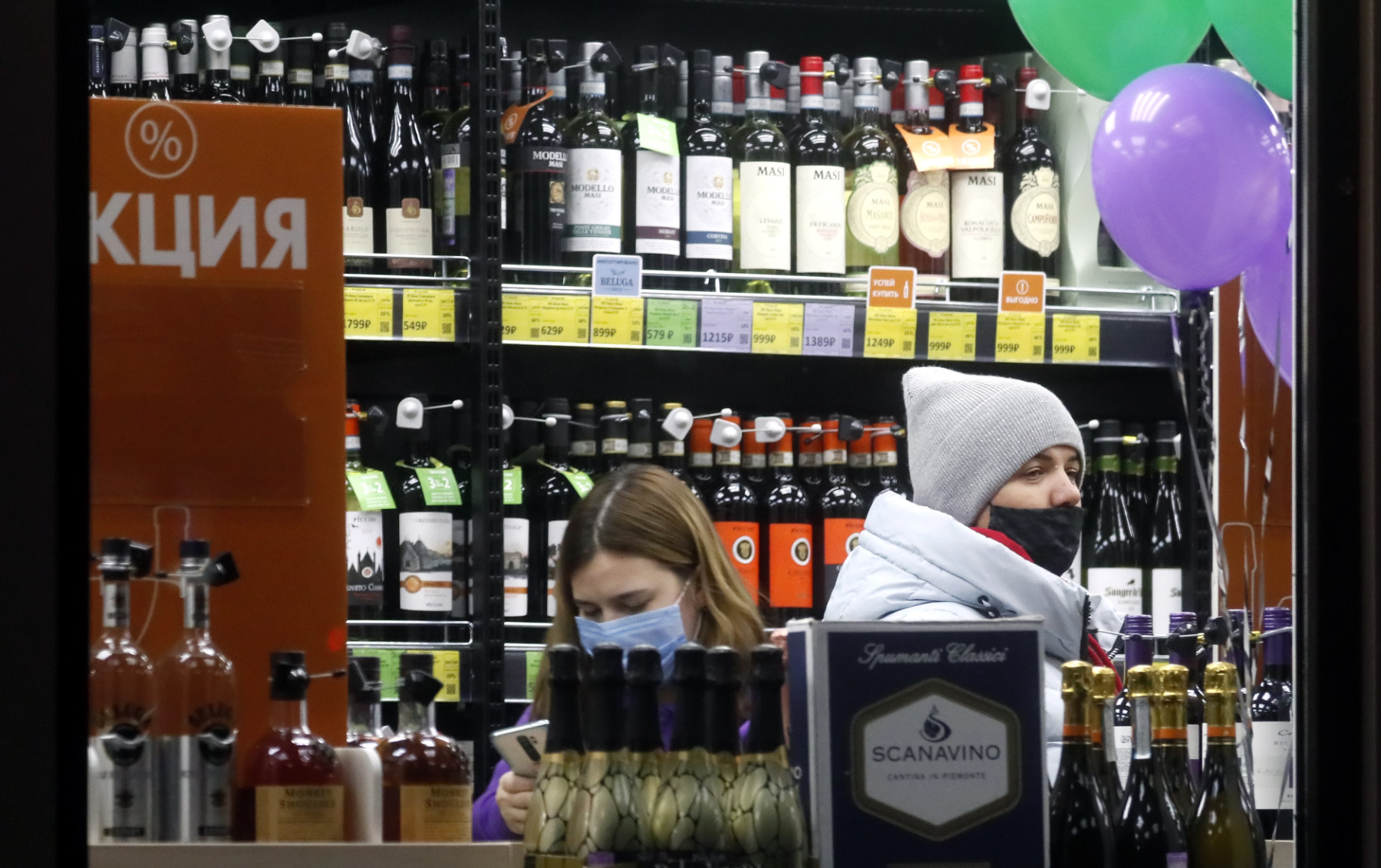 Русия повишава възрастта за продажба на алкохол