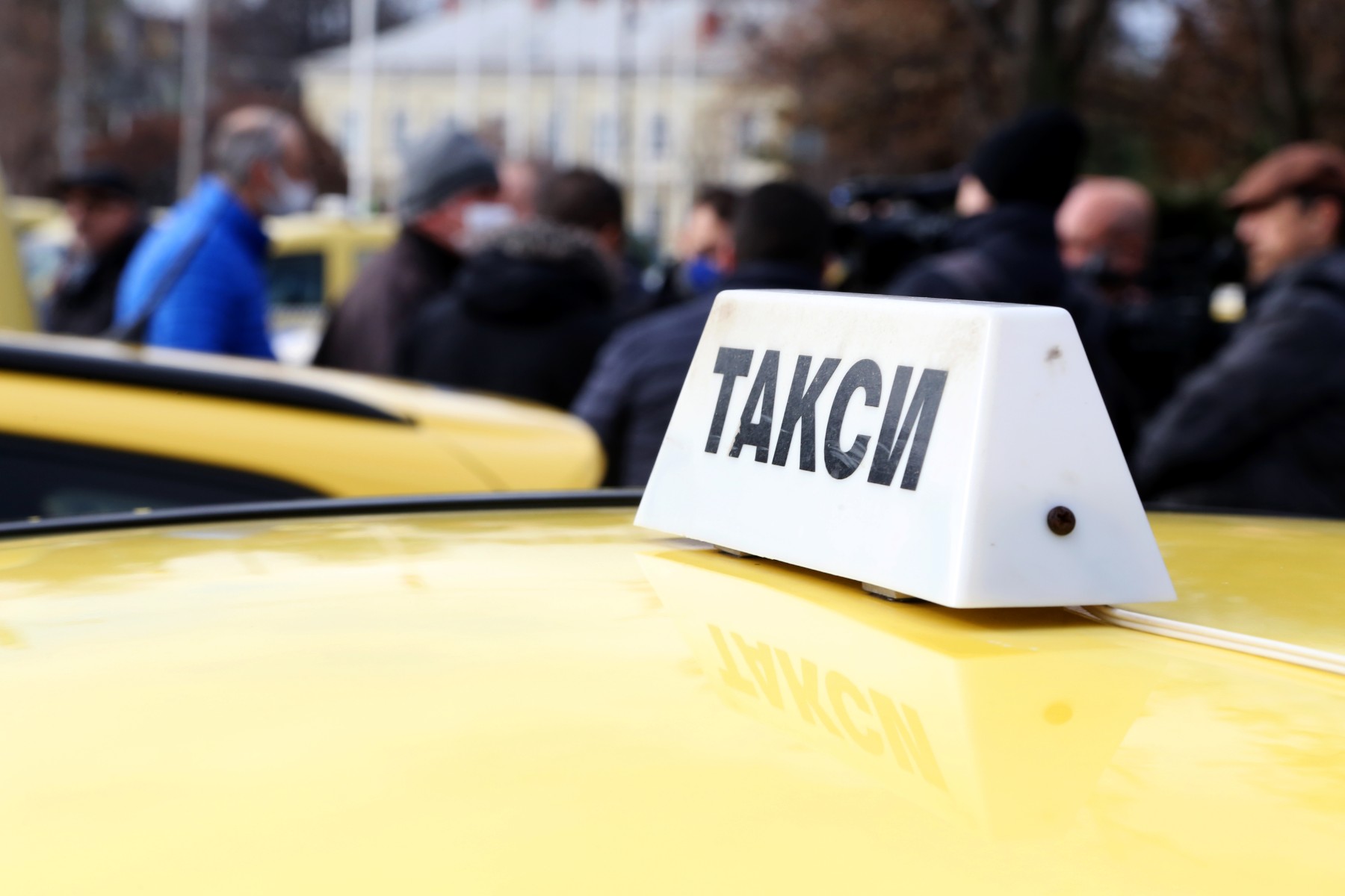 Таксиметровите шофьори готови за масов протест след убийството на техен колега