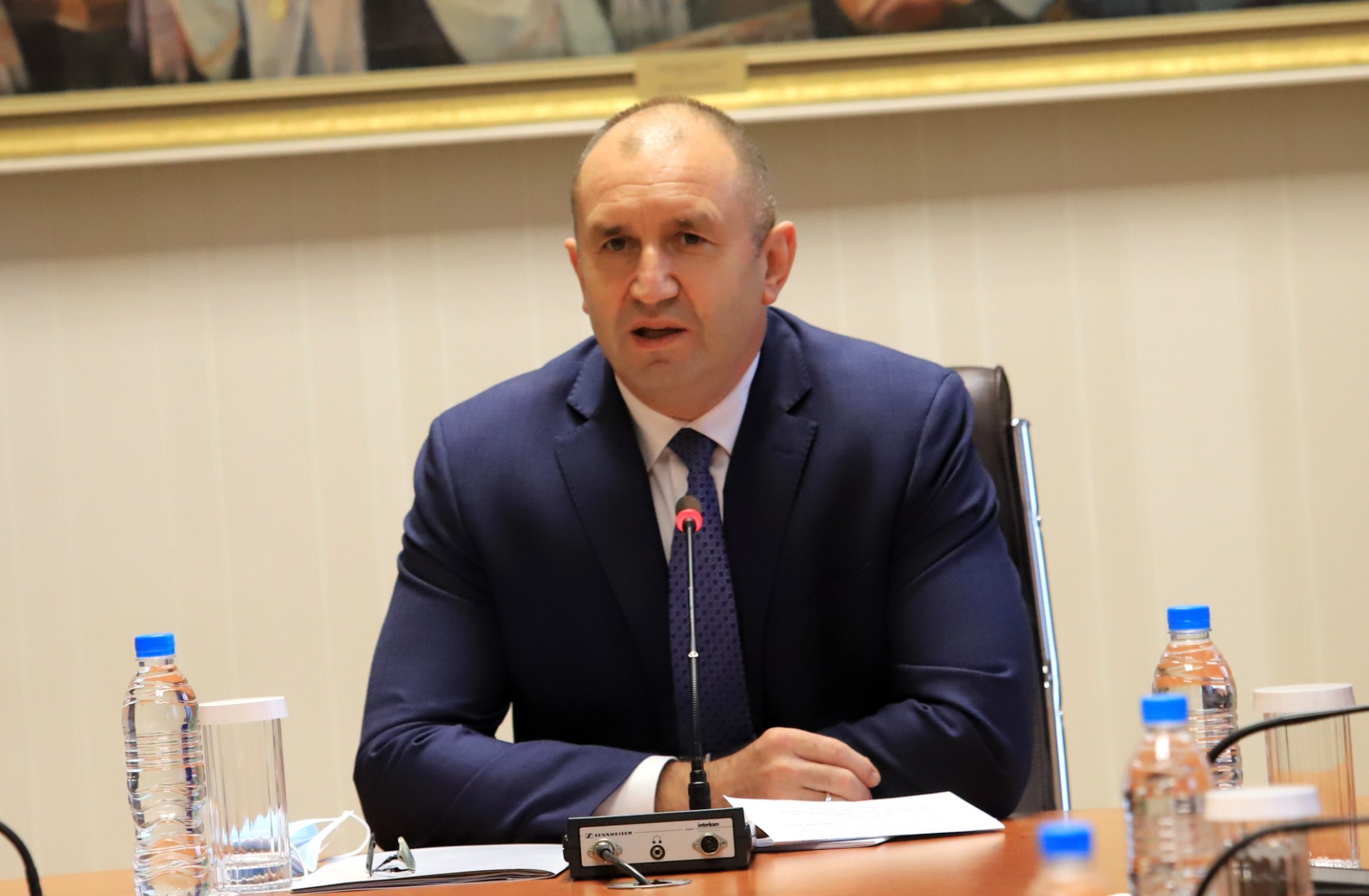 Радев: Крайно време е партиите да поемат политическа отговорност