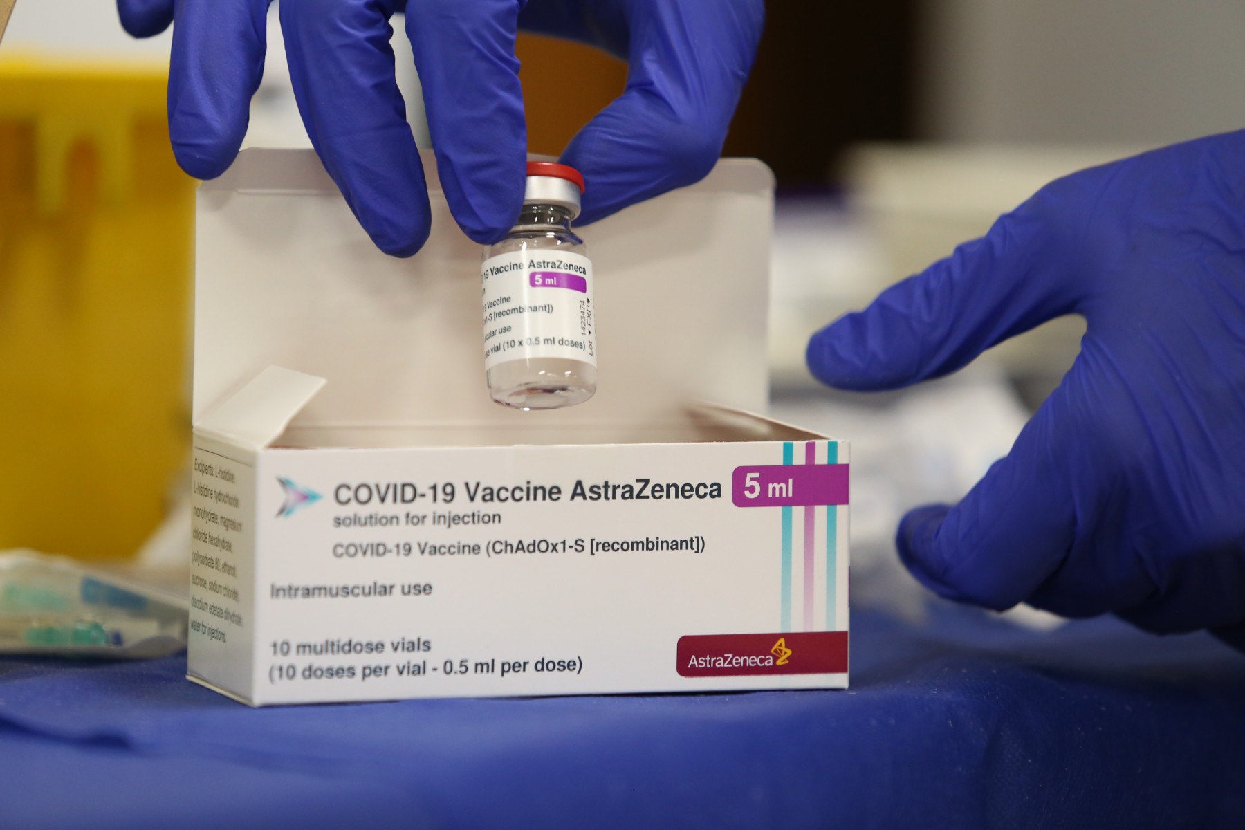 ЕК готви съдебни съдействия срещу AstraZeneca