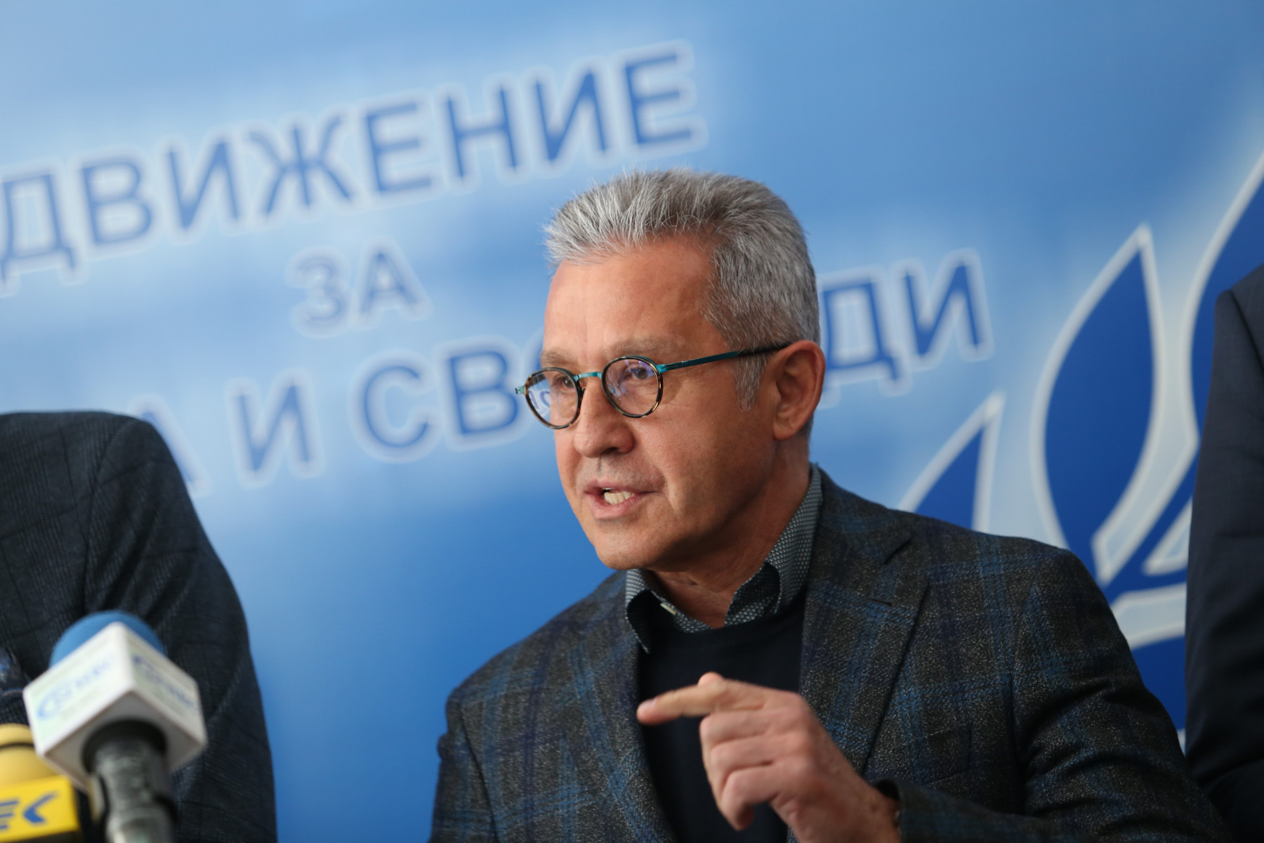Цонев: ДПС иска премахване на „златния паспорт“
