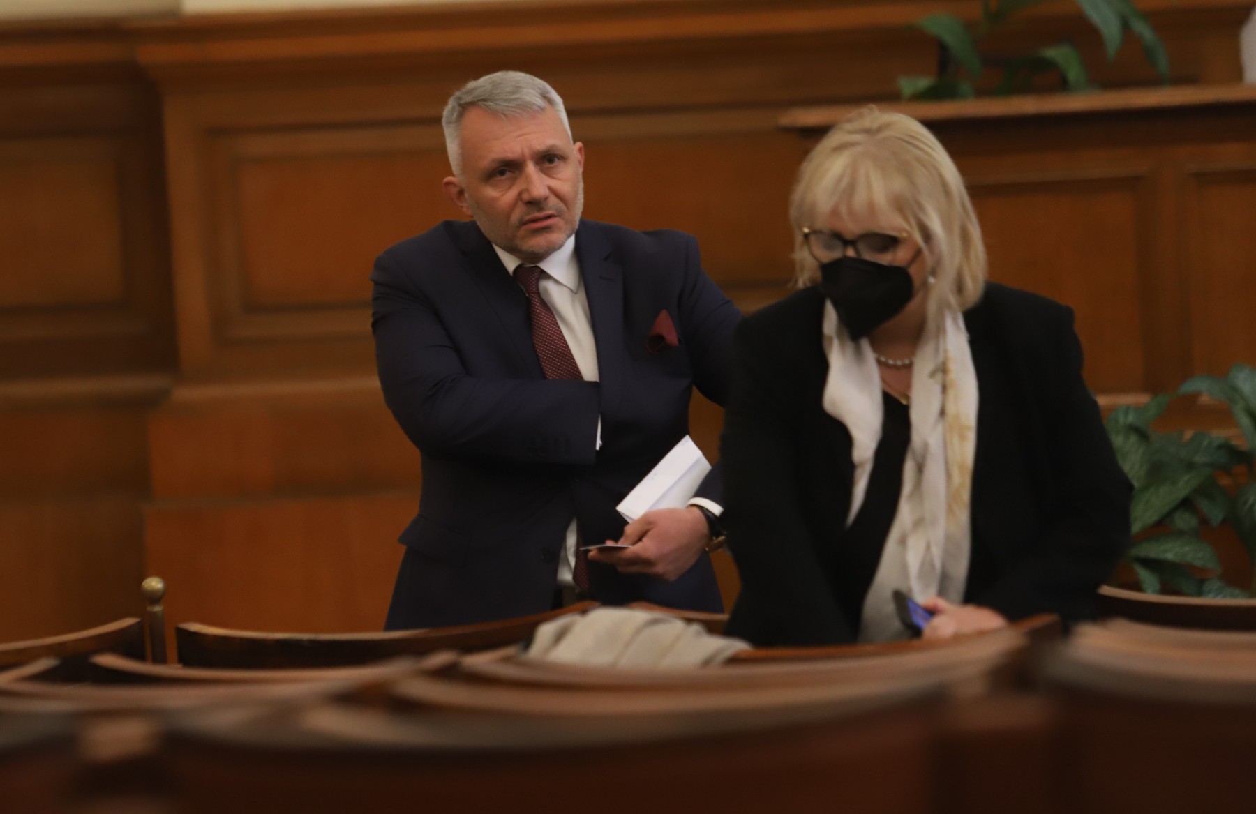 Николай Хаджигенов: Неофициални разговорим водим с опозиционните парти