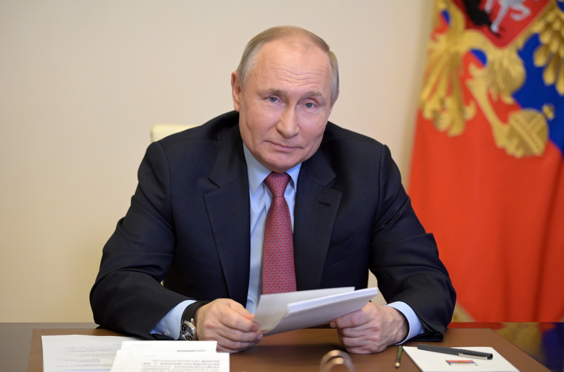 Путин: Руските ваксини са надеждни като автомат "Калашников"