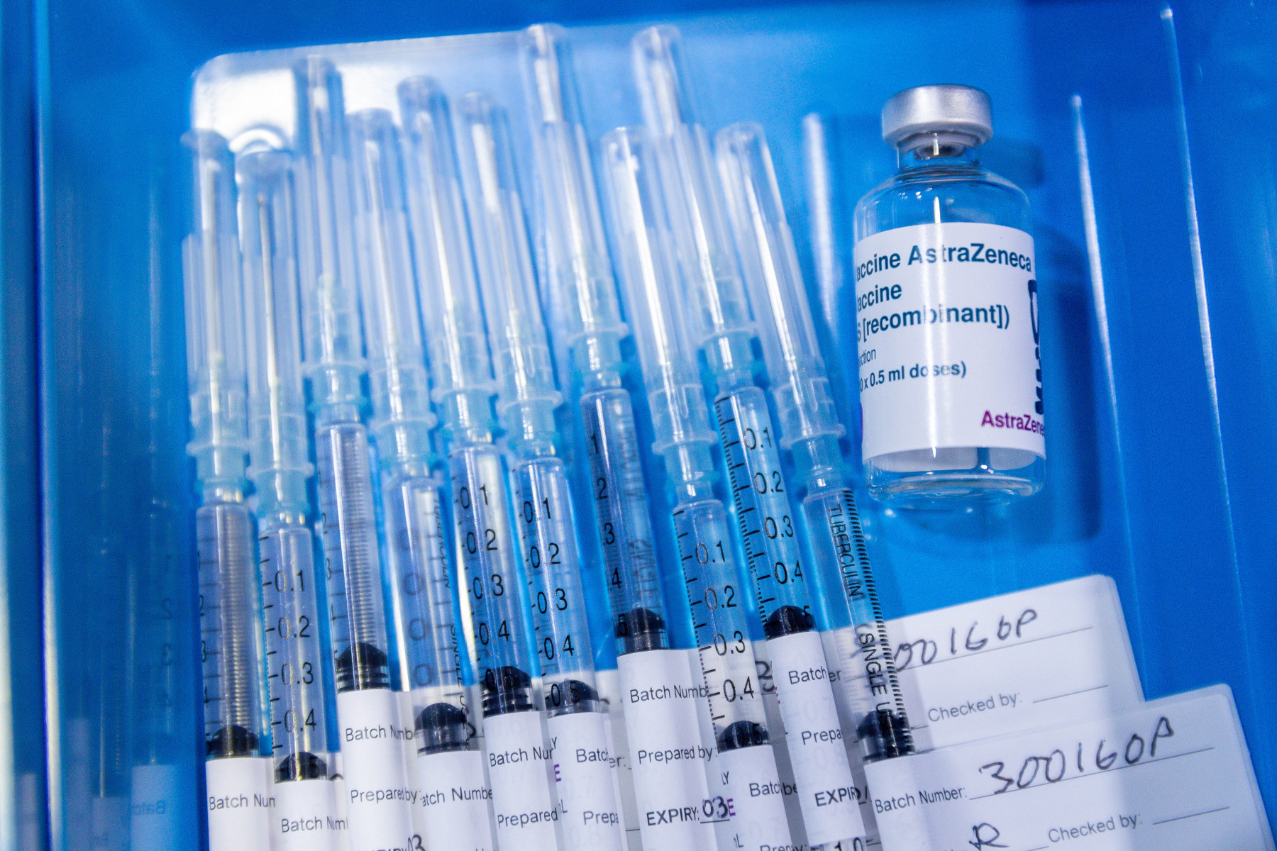 Австралия маха „AstraZeneca“ от ваксинационния план