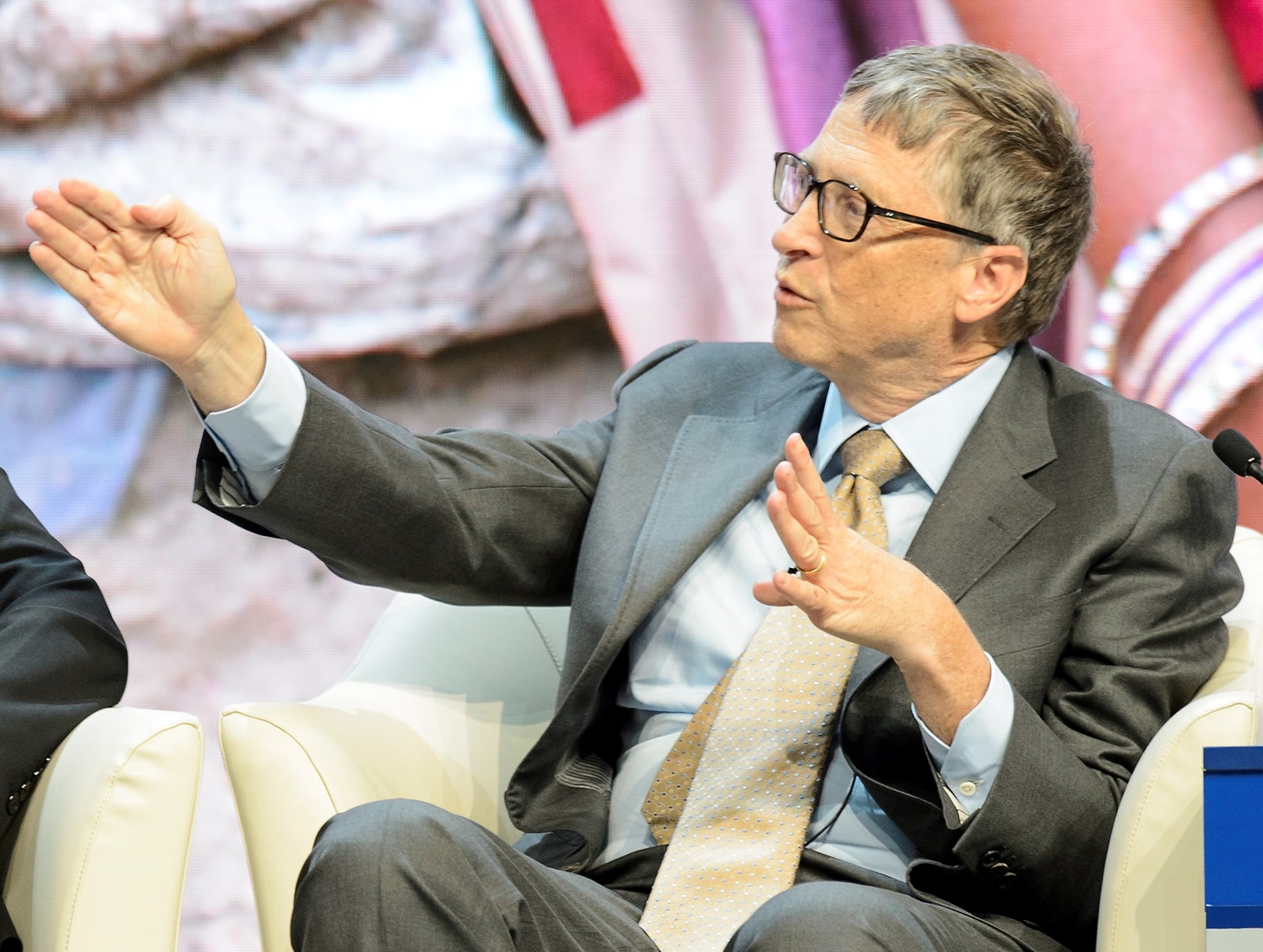 Бил Гейтс купи веригата хотели "Четири сезона"