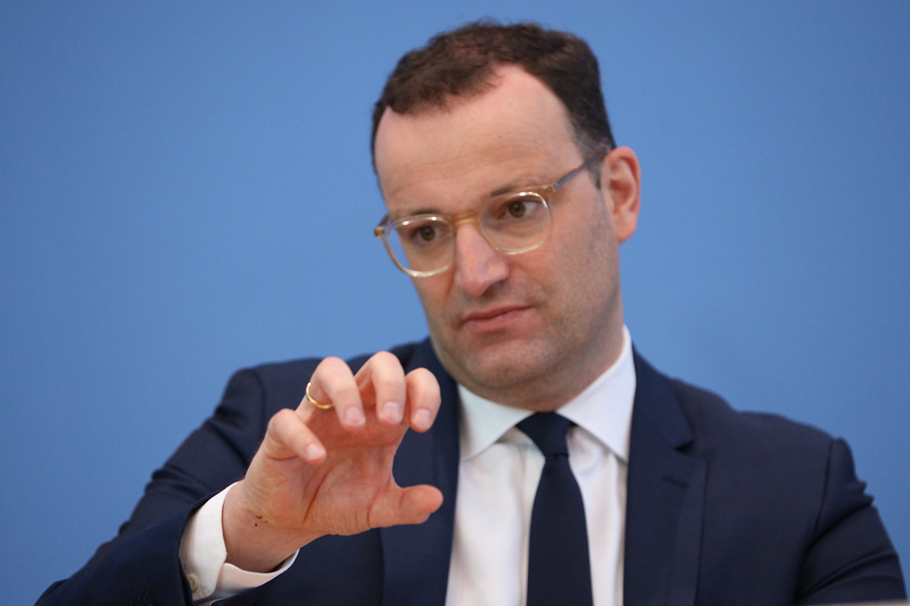 Йенс Шпан: Трябва да намалим още заболеваемостта, за да има Германия безгрижно лято