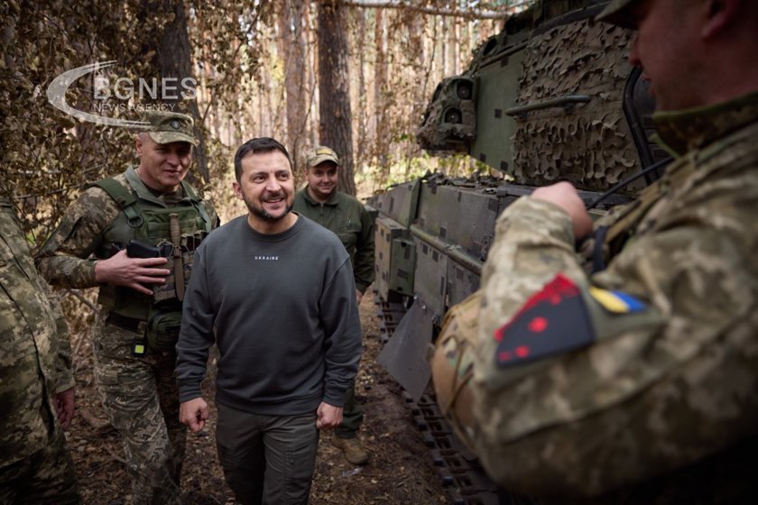 Зеленски обиколи украинските позиции на североизток