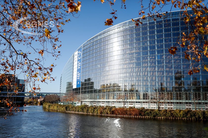 Европарламентът подкрепи повечето средства за отбрана