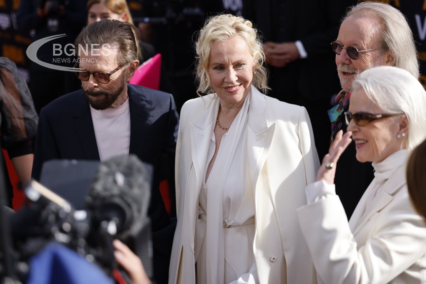 Звезда от ABBA призова музикантите да рискуват в областта на интелектуалната собственост