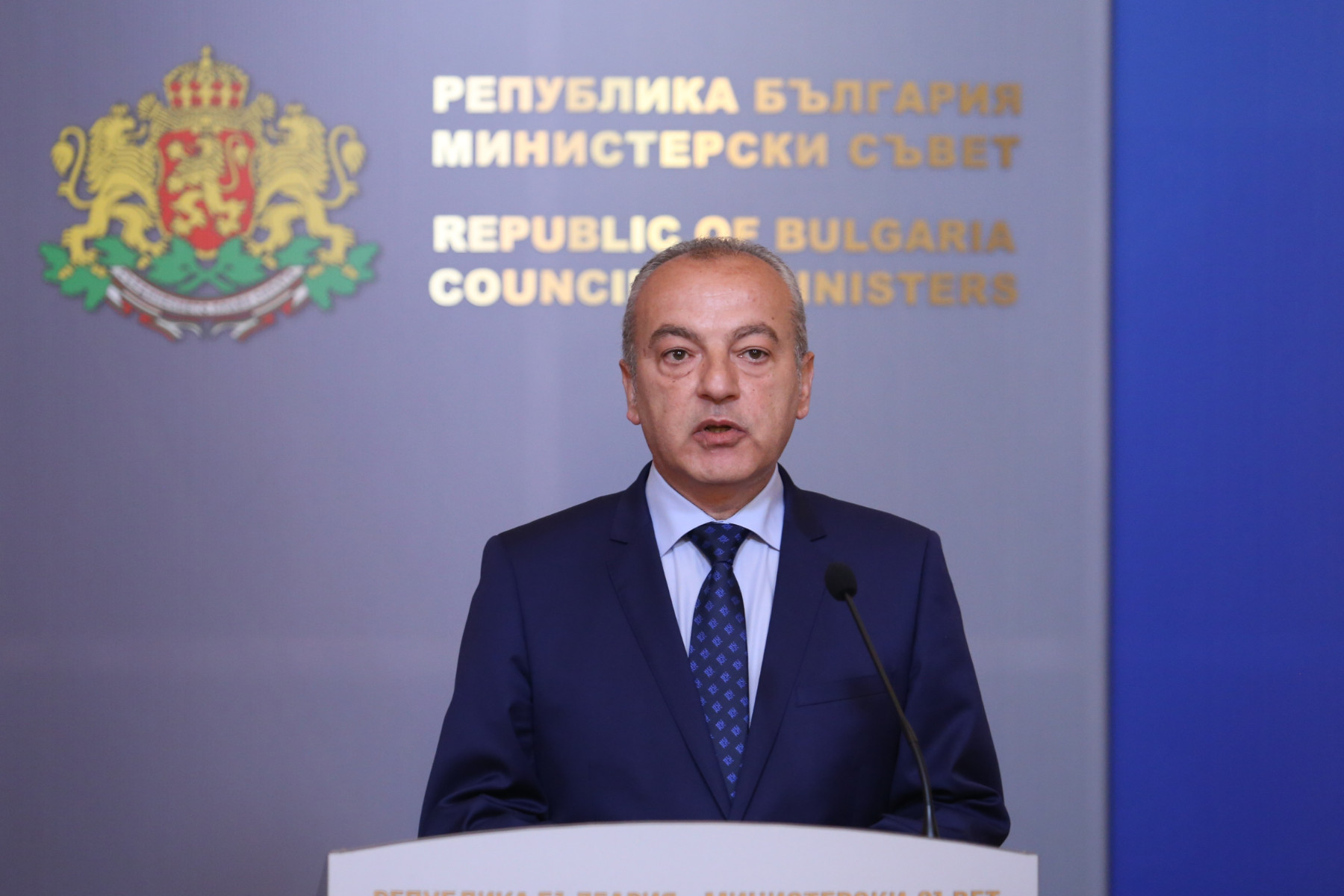 Четвъртият служебен кабинет, назначен от Румен Радев, встъпва в длъжност