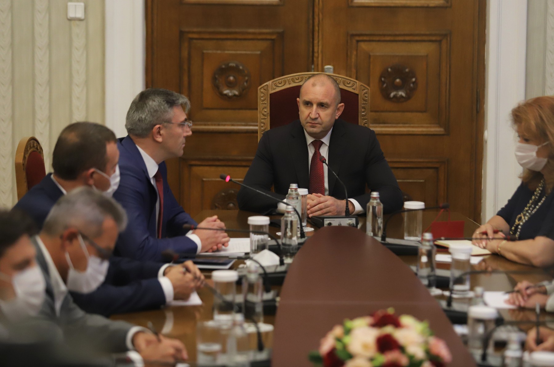Радев: Коя е вашата родина, г-н Карадай? ; Карадайъ: Лицемерието е най-често използваният инструмент