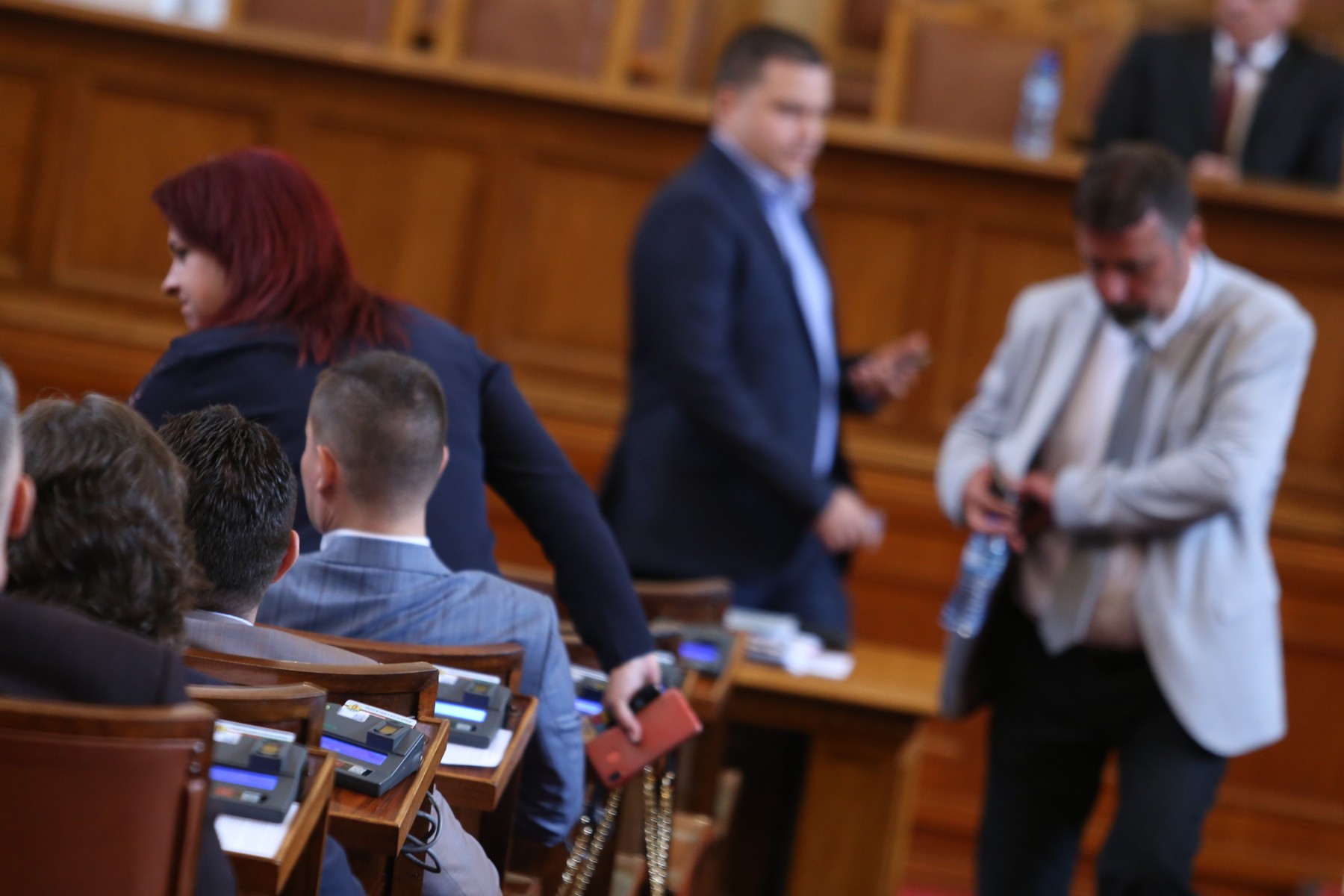Брутален език в парламента
