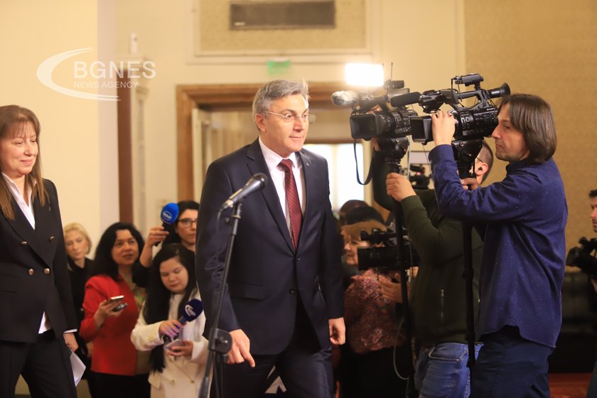 Карадайъ: Ще подкрепим първия мандат 