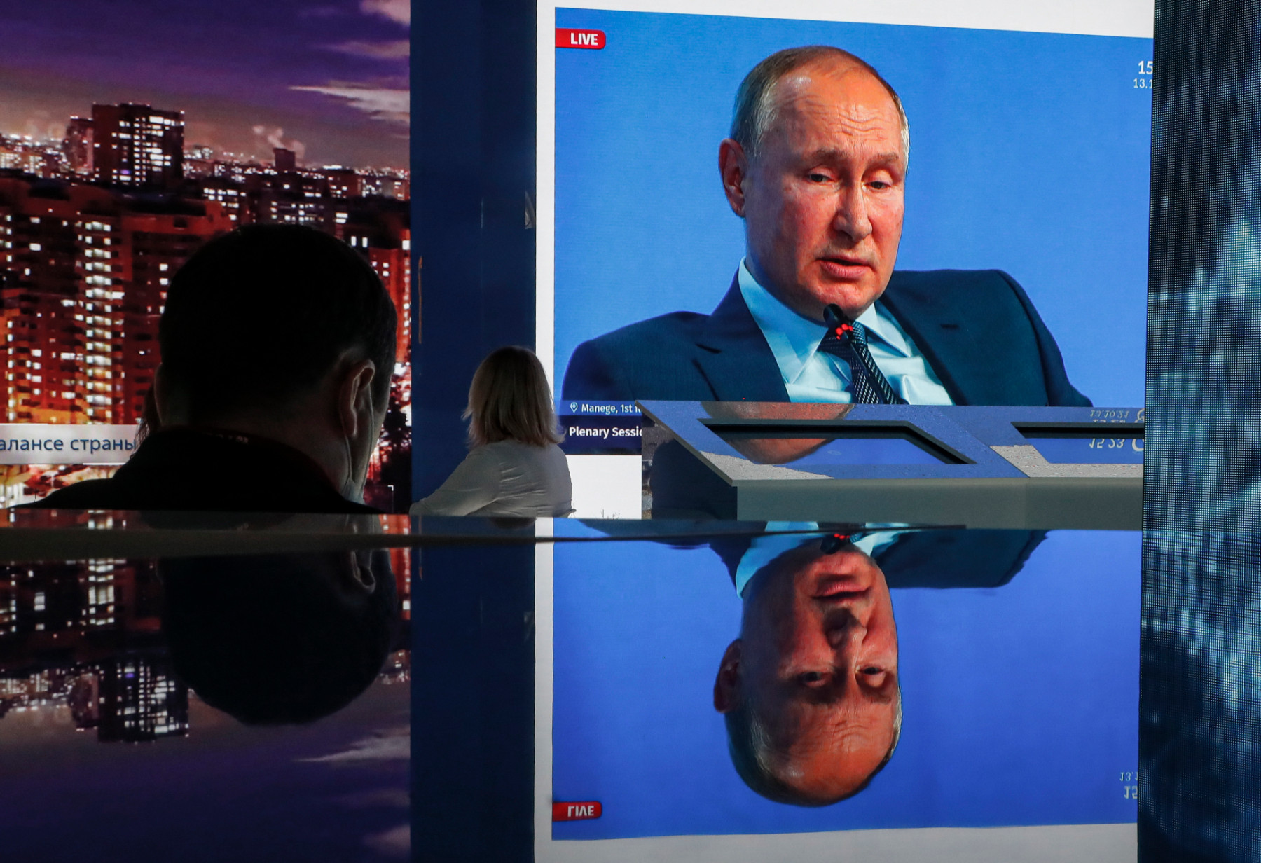 Путин призна, че не е решил дали да се кандидатира за нов мандат