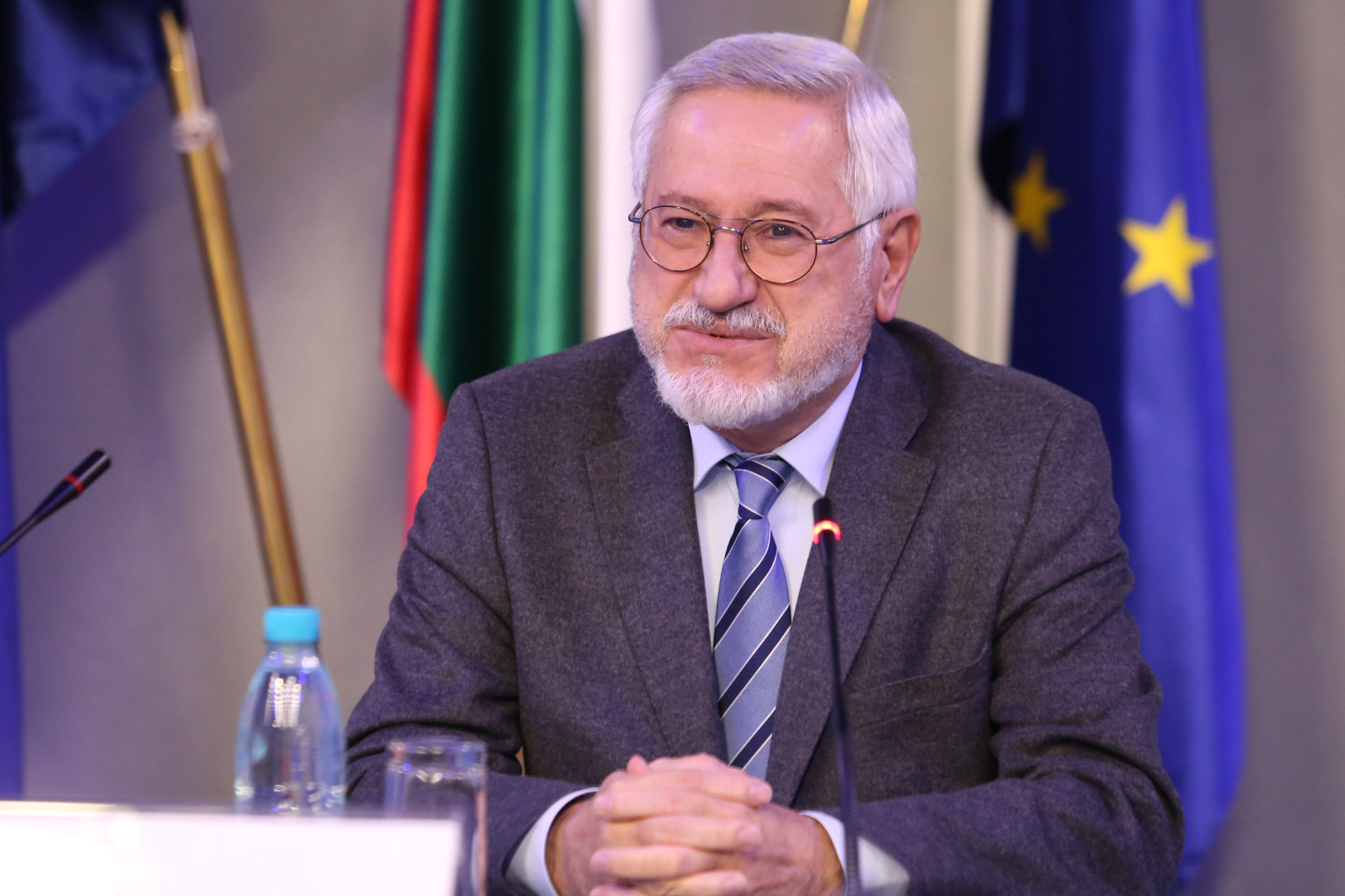 Проф. Ангел Димитров: РСМ не се държи като кандидат за ЕС
