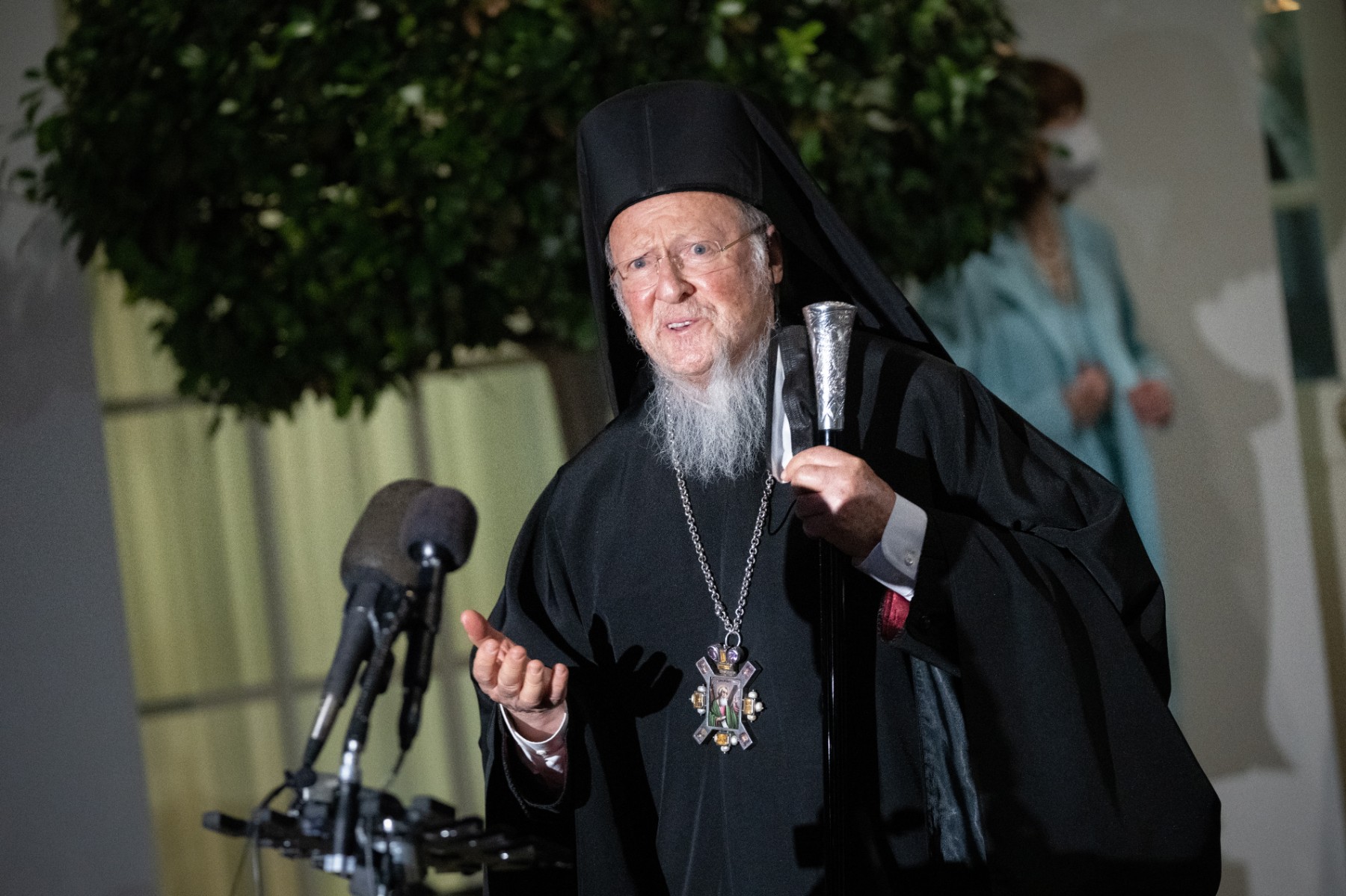 Патриарх Вартоломей е изписан от болница с поставен стент