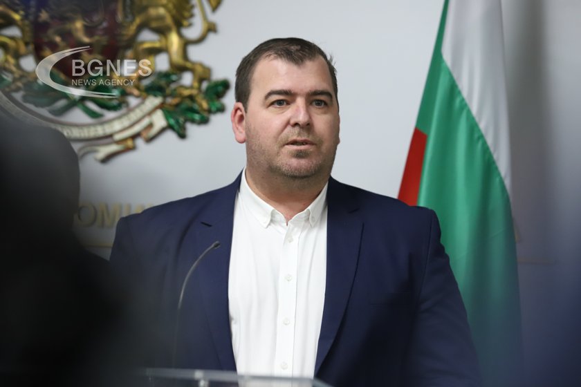 Явор Гечев: Искаме реални коридори за трети страни и гаранционни механизми за украинските храни