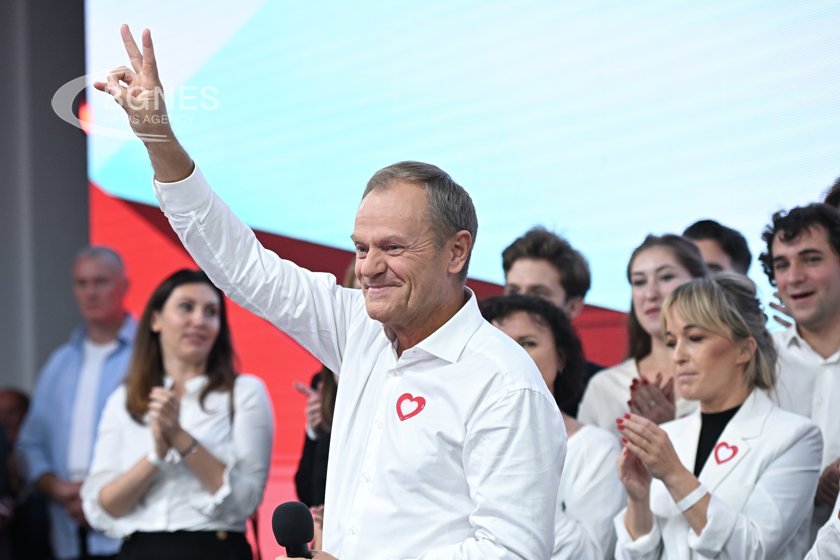 Полската опозиция е на път да спечели мнозинство в парламента 