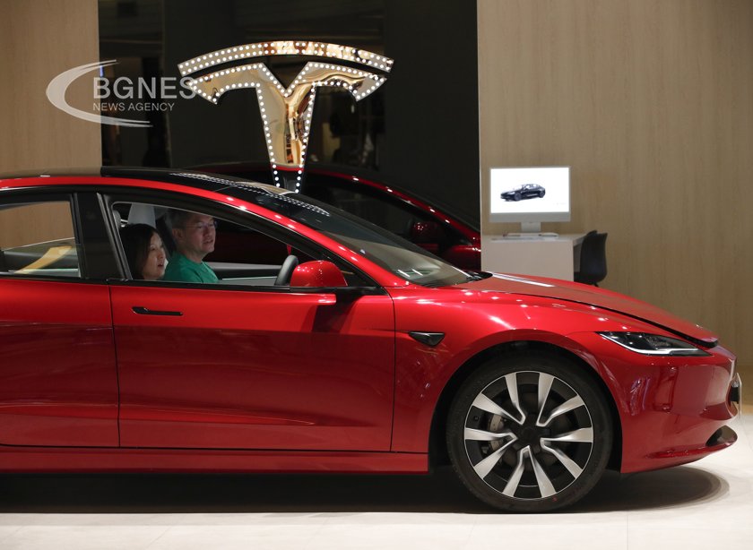 Tesla ще съкрати работната сила с повече от 10%