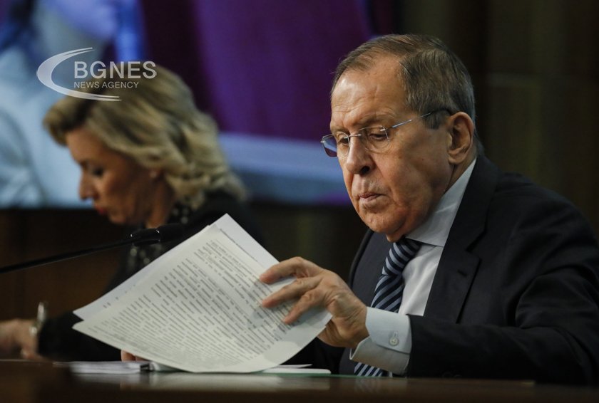 Лавров: САЩ отново се месят в делата на Афганистан