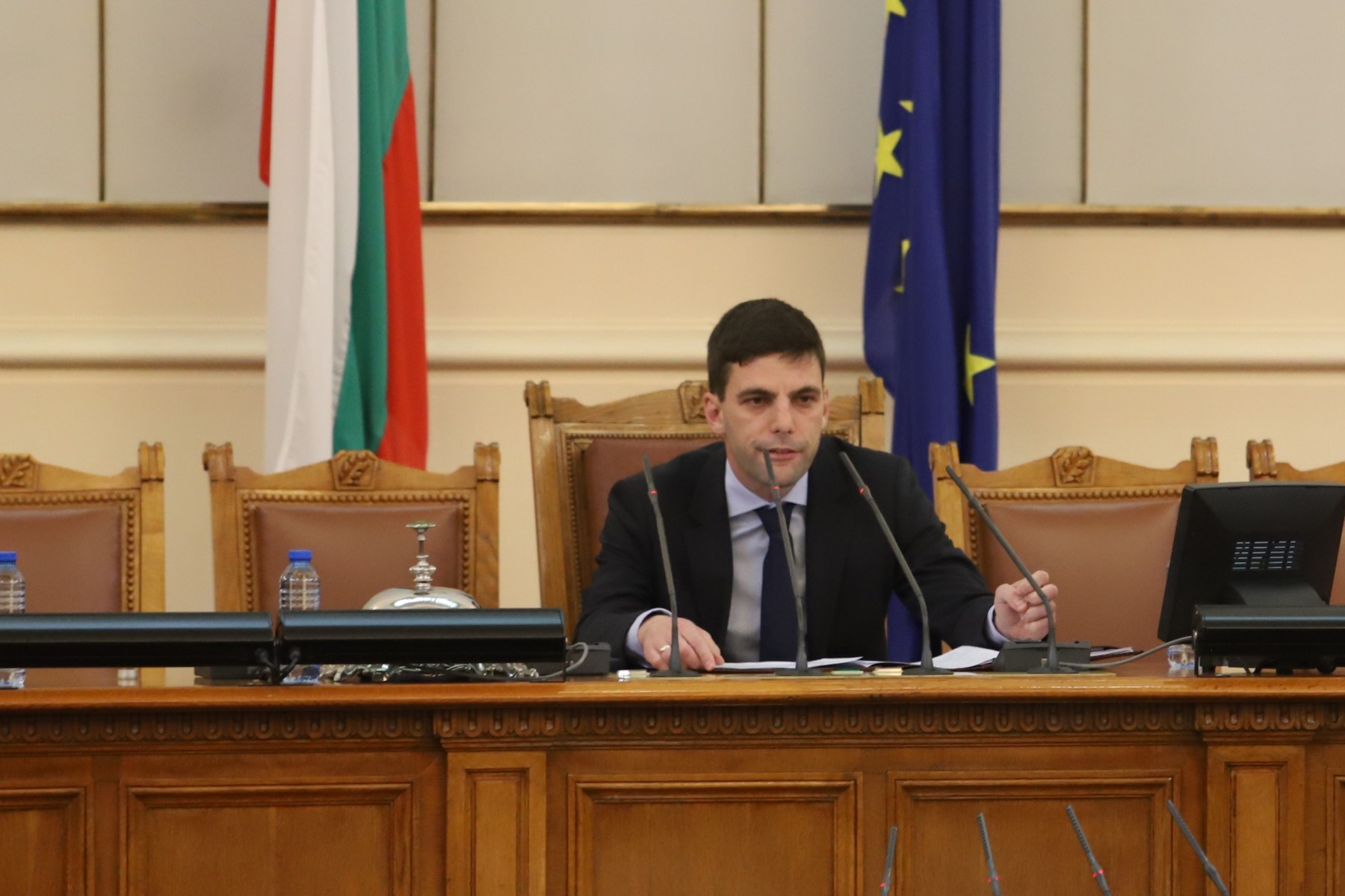 Никола Минчев е новият председател на парламента