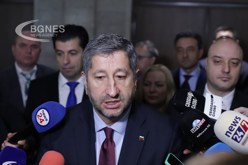 Христо Иванов: За регулаторите искаме да разговаряме с ГЕРБ, а изведнъж ДПС се самовзривява