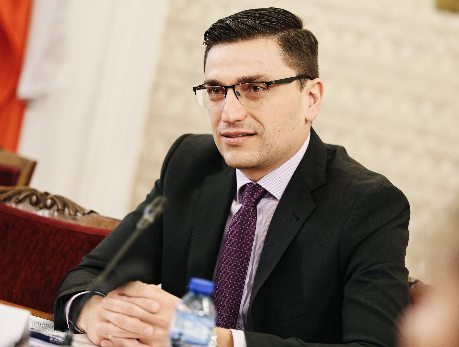 Венко Сабрутев: Компенсациите за бизнеса ще продължат